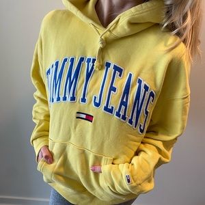 Tommy Hilfigure Hoodie - Yellow - Small